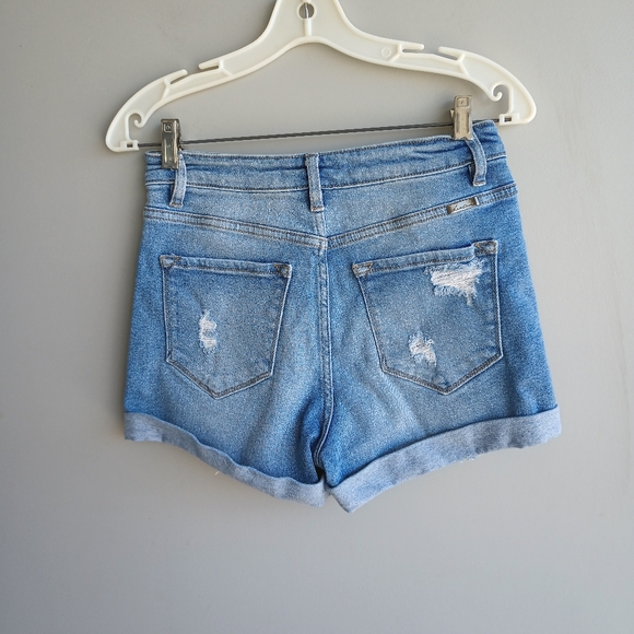 KanCan - Picture 2 of 4